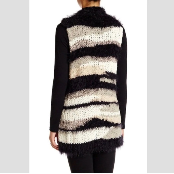 Free People Picture Perfect Shag Fuzzy Vest Small Black White Long | H1973 - Picture 2 of 10